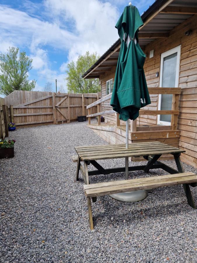 Featheredge Corner Lodge Wells Eksteriør billede